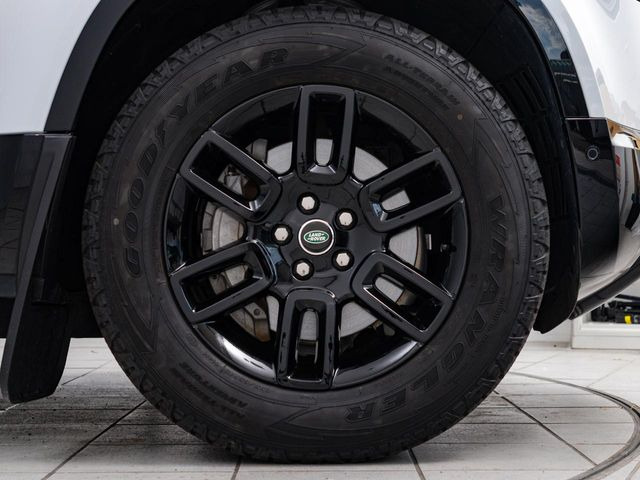 ディフェンダー110 X ダイナミック SE 3.0L D300 ディーゼル 4WD