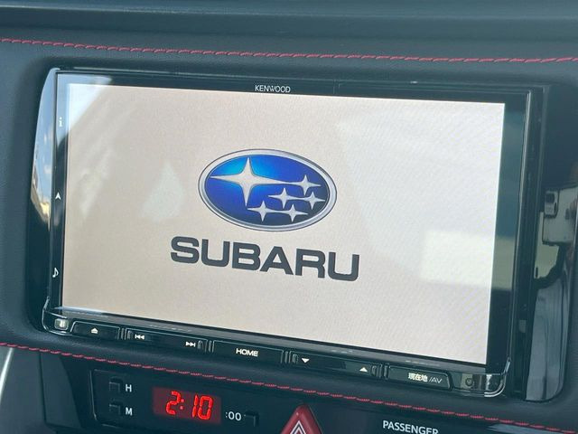 �y�����i�r�z�l�C�̏����i�r�𑕔����Ă���܂��B�i�r�̎g���₷���͂������A�I�[�f�B�I�@�\���[��!�L�����v�◷�s�͂������A�ʋ΂┃�����ȂǕ��i�̃h���C�u���y�����Ȃ�͂���