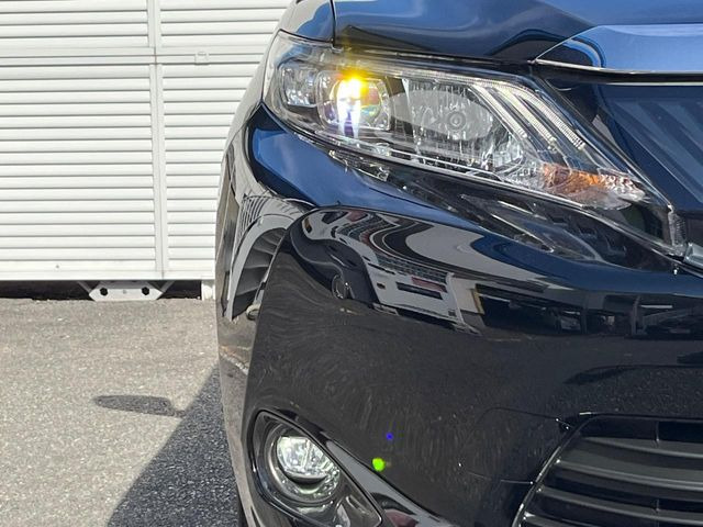 �yLED�w�b�h���C�g�z���V����ԑ��s�����ǍD�Ȏ��E���m�ۂ����S���ĉ^�]�ł��鍂�P�xLED�w�b�h���C�g�𑕔�!�_�����x�������A����d�͂��}�����Ă��܂��B