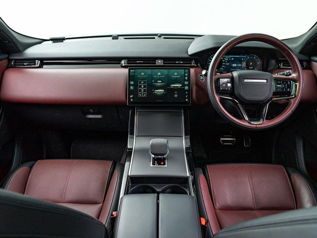 レンジローバーヴェラールダイナミック HSE 2.0L D200 ディーゼル 4WD