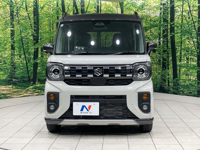 弊社では、全車『修復歴なし』のお車のみ取り扱っております。専任バイヤーによる厳選した仕入れの後、入庫後の車両チェックを行い、ネクステージが認定した高品質な中古車をご提供しております。