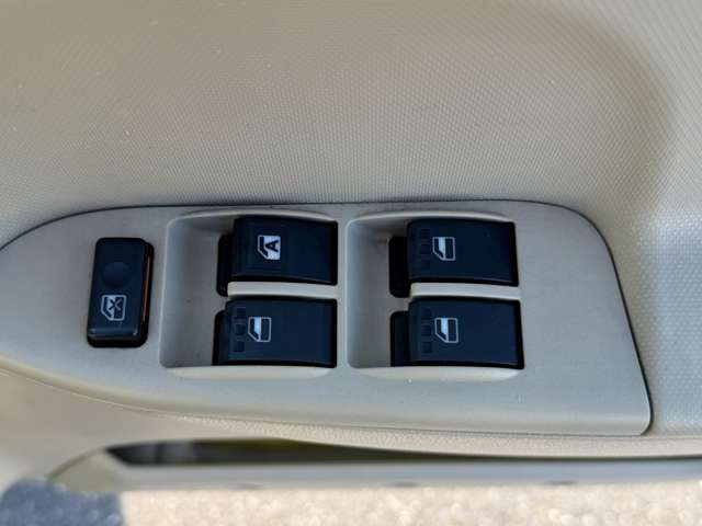 この度は数ある販売店の中から当店の車両をご覧頂きありがとうございます。お客様のお車選びをサポート致します。お気軽にお問い合わせ、ご来店ください!