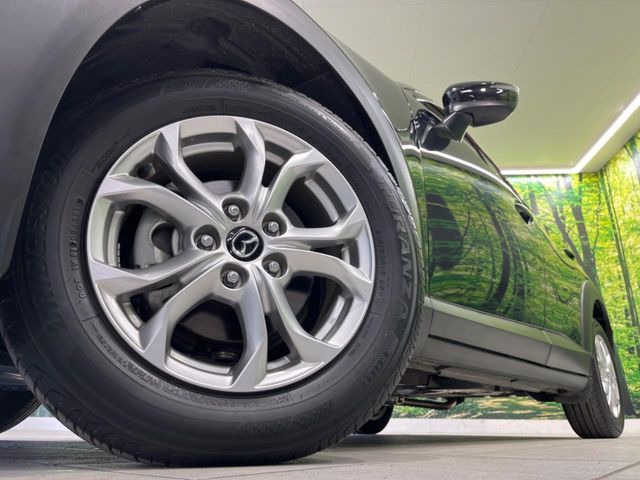 �y����16�C���`�A���~�z�C�[���z�O�ςɃ}�b�`���������A���~�z�C�[���𑕒����Ă���܂��B�e��ЊO�A���~�z�C�[����A�X�^�b�h���X�^�C�����戵�����Ă���܂��B���񂲑��k����������