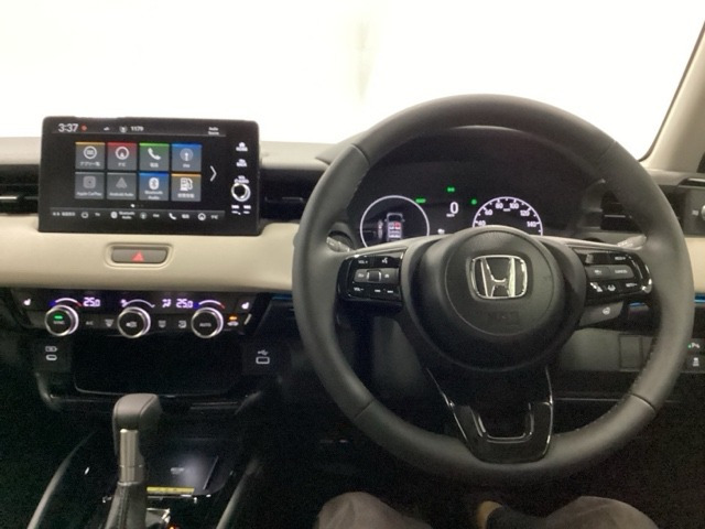 ヴェゼル1.5 e:HEV Z プレイパッケージ