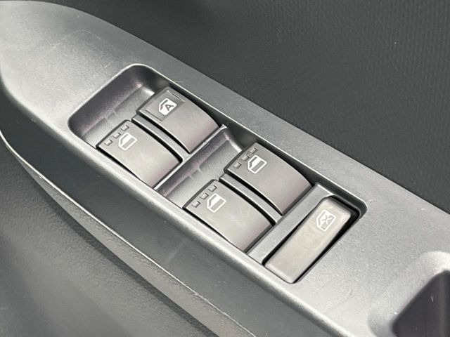 �y�p���[�E�B���h�E�z�^�]�ȂɊւ��Ă͐[���{�^�����������Ƃŉ��������Ȃ��Ă��J���܂�!