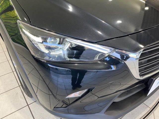 �yLED�w�b�h���C�g�z���V����ԑ��s�����ǍD�Ȏ��E���m�ۂ����S���ĉ^�]�ł��鍂�P�xLED�w�b�h���C�g�𑕔�!�_�����x�������A����d�͂��}�����Ă��܂��B