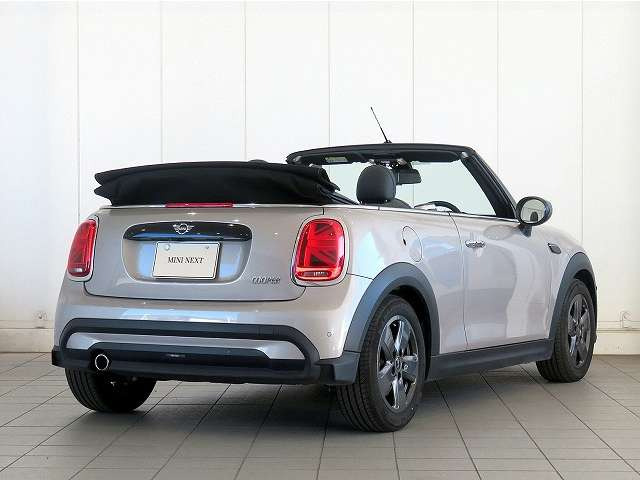 ミニコンバーチブルクーパー DCT