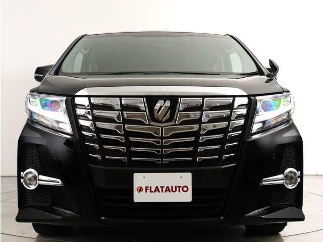 大迫力のフロントフェイスです!状態は非常にいいですが、コーティング施工により更なる質感をご提供できます。プランは数多く御座いますので、お気軽にお申し付けください!