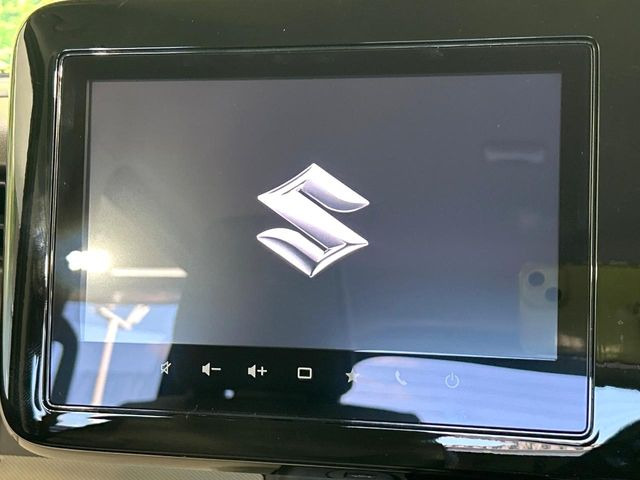 �y���[�J�[�����i�r�z�C���e���A�ɗn�����ރX�^�C���b�V���ȁu��p�݌v�v���[�J�[�i�r�𑕔��􎋔F���⑀�쐫�ȂǊ�{���\�ɂ��D��A���㎿�ȃJ�[���C�t�����y���݂��������܂��B