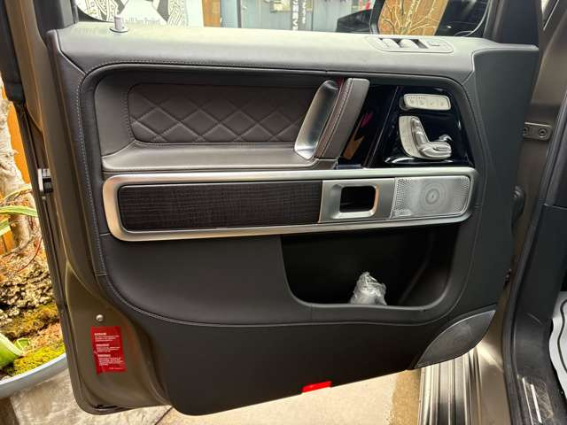 �V�[�g�q�[�^�[�E�x���`���[�V����������