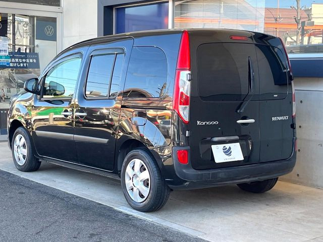 ●YANASEオートシステムズとの提携によって実現した高品質修理ネットワーク!大切なお車だから、万が一の修理でも「純正品質」をご提供。当店でご購入いただくお車にはメリットが数多くあります