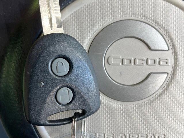 �y�L�[���X�z�������ꂽ�ꏊ����ł��{�^����Ńh�A�̊J���E�{�����ł���̂łƂ��Ă��֗�!�h�A�̌�������ɏ������邱�Ƃ�����܂����