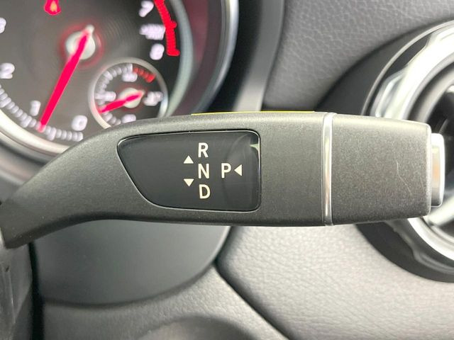 ��MT���[�h�t��AT:�ʏ�͎����ł����Ȃ���ϑ�(�M�A�`�F���W)���h���C�o�[�̑���ɂ���ĈӐ}�I�ɕς�����V�X�e���ł��B����w���i�̃h���C�u�����y���݂��������܂�!