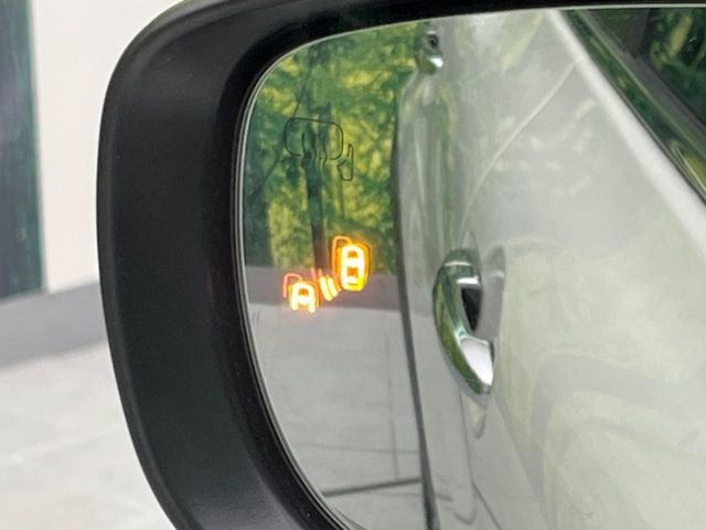 �y�u���C���h�X�|�b�g���j�^�[�z���s���A�h�A�~���[�̎��p�ɂȂ�₷���ӏ��Ɍ㑱�Ԃ��ڋ߂���ƃT�C�h�~���[�t�߂Ɍx����\���A�h���C�o�[�ɒ��ӊ��N�����Ă���܂��B