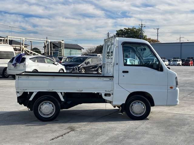 ◇軽自動車・コンパクトカー・ミニバン・セダンなど多数在庫がございます。お気に入りの一台を見つけて下さい!◇