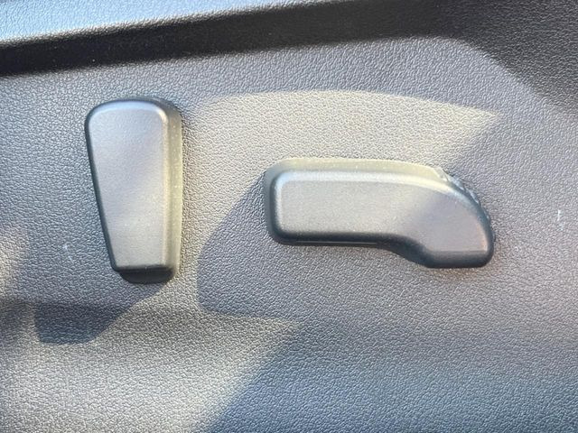 �y�p���[�V�[�g�z�X�C�b�`��ŊȒP�ɃV�[�g�̔��������\!�d��������͂�����܂���!���K�ȃV�[�g�|�W�V�����ɃZ�b�g���āA���K�ȃh���C�u�����y���݂��������B