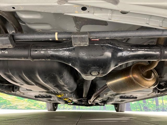 下回りがきれいなうちに、防錆加工の施工がオススメ。降雪地域はもちろん、沿岸部にお住いの方や、趣味でマリン・ウィンタースポーツをされる方にご好評いただいております。