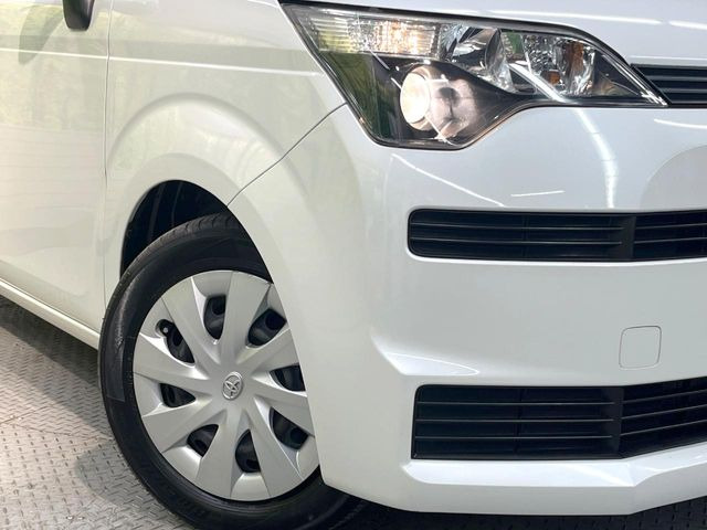 【HIDヘッドライト】非常に明るく前方を照らしてくれるので、悪天候や夜間の走行時も視界良好で安心してお乗りいただけます。