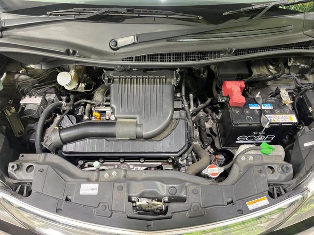 親切・丁寧な専門メカニックスタッフが応対!・車検・点検整備・事故等の修理などアフターサービスも安心。お車のカスタマイズもネクステージのサービススタッフまでご相談ください!