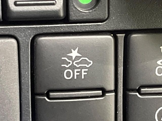 �y�g���^�Z�[�t�e�B�Z���X�z���s���ɑO���̎ԗ�����F�����A�Փ˂������Ȏ��͌x��ƃu���[�L�ŏՓˉ���Ɣ�Q�y�����A�V�X�g�B�����S�Ƀh���C�u�����y���݂��������܂��B