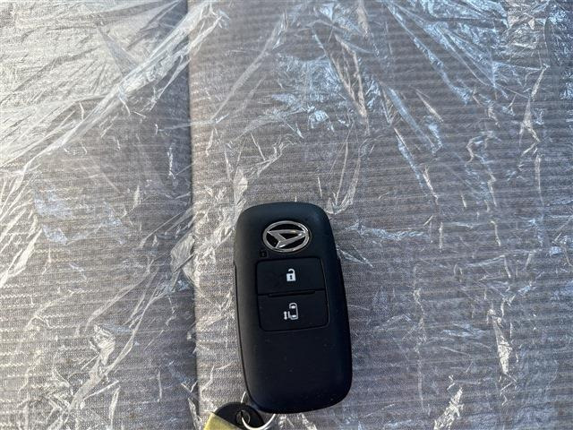 �K���X�R�[�e�B���O�A�i�r�Q�[�V�����AETC�ȂǁA���̑��̃p�[�c�̎��t�������ς���̂����k�������Ă���܂�!!�N���}�̂��Ɖ��ł����C����������!