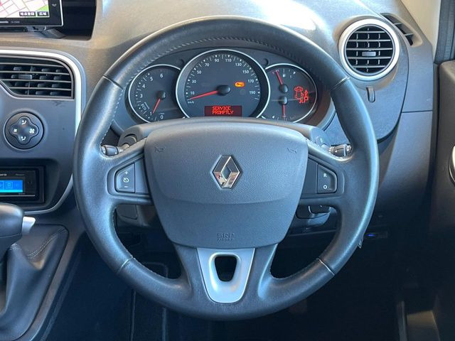 ●ハンドル部のスレも少なく、きれいな状態を維持しております。各スイッチ部の動作も確認済みです。