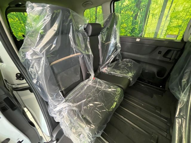 ���i���ȃI���W�i���t���A�}�b�g���I�v�V�����ɂĂ��p�ӂ��Ă���܂��B���D���ȃf�U�C����J���[�����Ԃɍ��킹�đI��ł����������Ƃ��ł��܂���