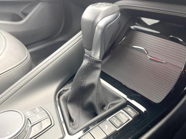 ��MT���[�h�t��AT:�ʏ�͎����ł����Ȃ���ϑ�(�M�A�`�F���W)���h���C�o�[�̑���ɂ���ĈӐ}�I�ɕς�����V�X�e���ł��B����w���i�̃h���C�u�����y���݂��������܂�!