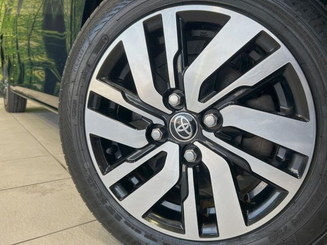 �y����14�C���`�A���~�z�C�[���z�O�ςɃ}�b�`���������A���~�z�C�[���𑕒����Ă���܂��B�e��ЊO�A���~�z�C�[����A�X�^�b�h���X�^�C�����戵�����Ă���܂��B���񂲑��k����������