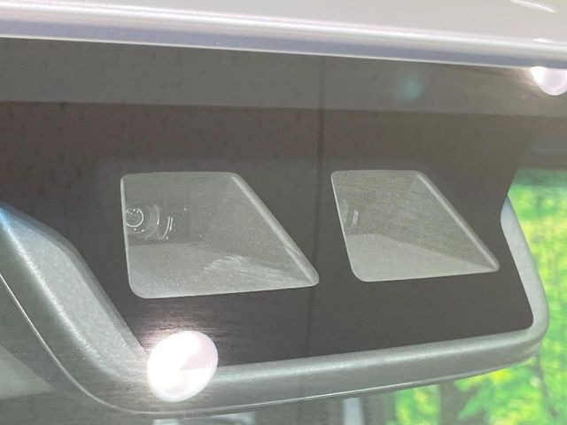 �y�X�}�[�g�A�V�X�g�z���s���ɑO���̎ԗ�����F�����A�Փ˂������Ȏ��͌x��ƃu���[�L�ŏՓˉ���Ɣ�Q�y�����A�V�X�g�B�����S�Ƀh���C�u�����y���݂��������܂��B