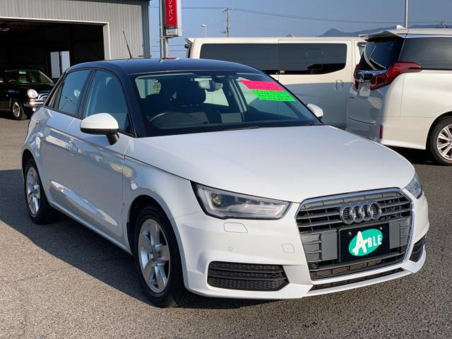 A1スポーツバック1.0 TFSI