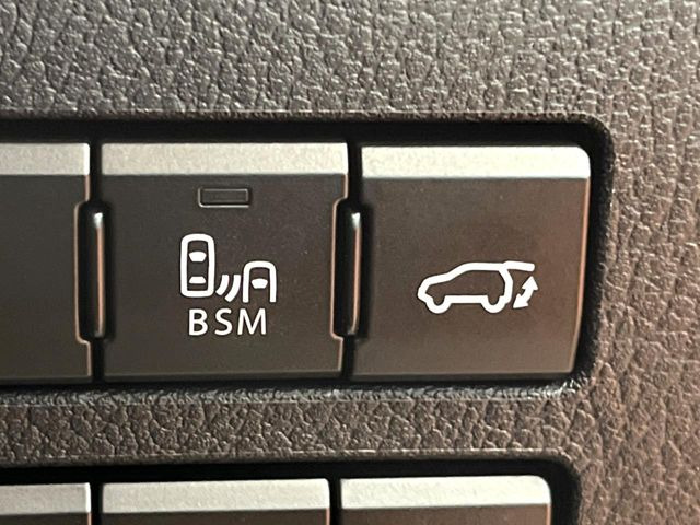 �y�p���[�o�b�N�h�A�z�X�}�[�g�L�[��^�]�Ȃ̃{�^�������������Ń��A�Q�[�g�������ŊJ���܂�!�ו��������Ă��鎞��A�����ʒu�ɂ���o�b�N�h�A��߂�ۂɕ֗��ȋ@�\�ł���