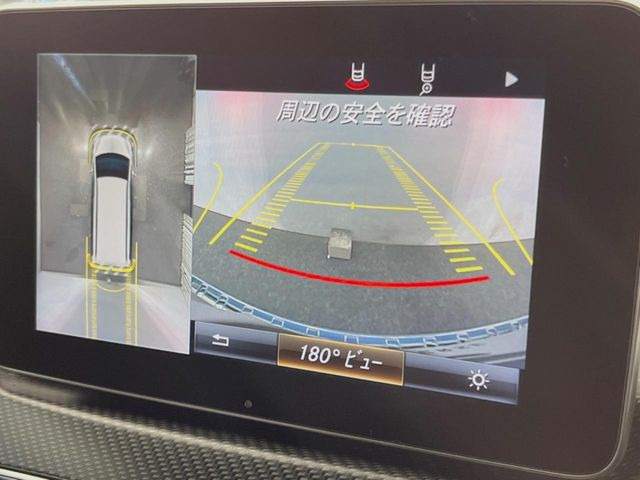 ���p�m���~�b�N�r���[���j�^�[:��p�̃J�����ɂ��A�ォ�猩���낵���悤�Ȏ��_��360�x�N���}�̎��͂��m�F���邱�Ƃ��ł��܂������p�������m�F���₷���A�����ꏊ�ł̐؂�Ԃ��⒓�Ԃ��X���[�Y�ɍs���܂��B