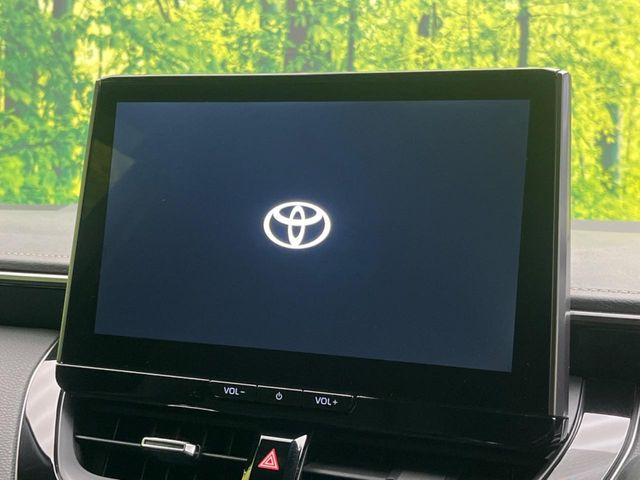 �y10.5�C���` �f�B�X�v���C�I�[�f�B�I�v���X�z���ʂ̃f�B�X�v���C��AppleCarPlay��AndroidAuto�����p�\�B�傫�ȉ�ʂŃX�}�z�i�r�A�v���������p���������܂���