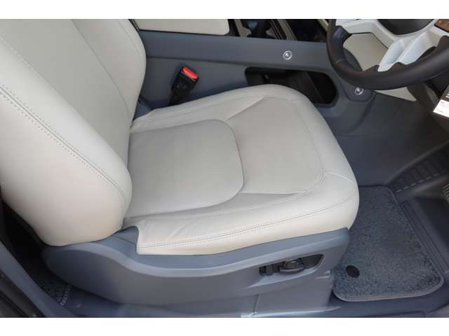 �^�]�ȁE�傫�ȃV����ւ���Ȃǖ����Y��ȏ�Ԃł��B