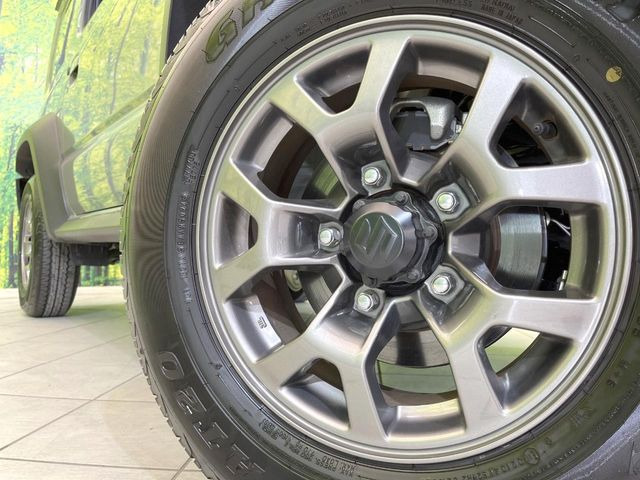 【純正15インチアルミホイール】外観にマッチした純正アルミホイールを装着しております。各種社外アルミホイールや、スタッドレスタイヤも取扱いしております。是非ご相談ください♪