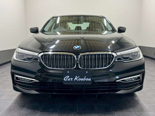 5シリーズセダン523d ラグジュアリー