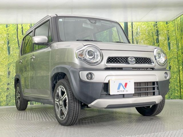 弊社では、全車『修復歴なし』のお車のみ取り扱っております。専任バイヤーによる厳選した仕入れの後、入庫後の車両チェックを行い、ネクステージが認定した高品質な中古車をご提供しております。