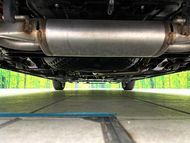 下回りがきれいなうちに、防錆加工の施工がオススメ。降雪地域はもちろん、沿岸部にお住いの方や、趣味でマリン・ウィンタースポーツをされる方にご好評いただいております。