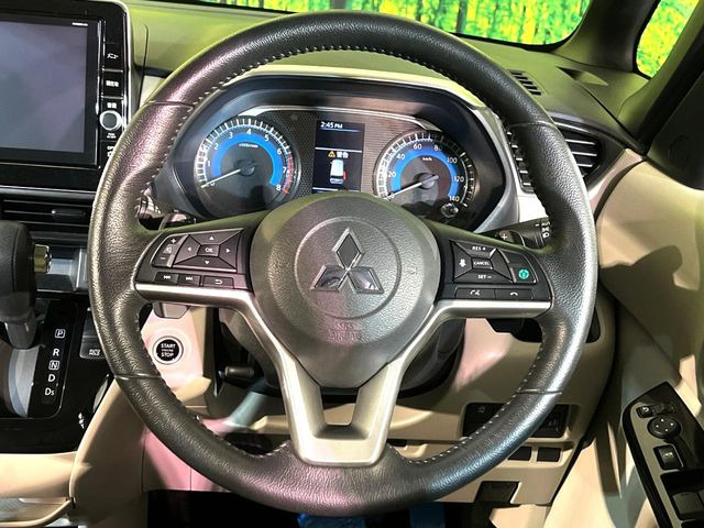 �y�����v�����X�e�A�����O�z�㎿�Ȋv���g�p���邱�ƂŁA��ɂ����������݂ƂĂ��^�]���₷���n���h���ł���