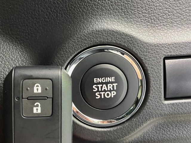 �y�L�[���X�X�^�[�g�V�X�e���z�J�o����|�P�b�g�ɓ��ꂽ�܂܂ł��h�A�̎{���E�������\�ȃX�}�[�g�L�[�𑕔��B�G���W���̃I���E�I�t�����J�M�����o���K�v����������Ƃ��Ă��֗��ł���