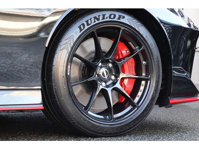 NISMO��p���C�Y��19�C���`�A���~�b���z�C�[���ENISSAN���S���背�b�h�L�����p�[�B