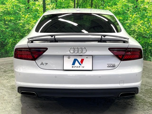 ●当店では第三者機関による車両品質鑑定を導入し、修復歴車を排除。鑑定書が発行されますので、ぱっと見ただけでは分からない箇所まで納得した上でご検討いただけます。※一部未実施の場合がございます。