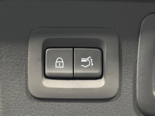 �y�p���[�o�b�N�h�A�z�X�}�[�g�L�[��^�]�Ȃ̃{�^�������������Ń��A�Q�[�g�������ŊJ���܂�!�ו��������Ă��鎞��A�����ʒu�ɂ���o�b�N�h�A��߂�ۂɕ֗��ȋ@�\�ł���