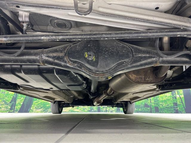 下回りがきれいなうちに、防錆加工の施工がオススメ。降雪地域はもちろん、沿岸部にお住いの方や、趣味でマリン・ウィンタースポーツをされる方にご好評いただいております。