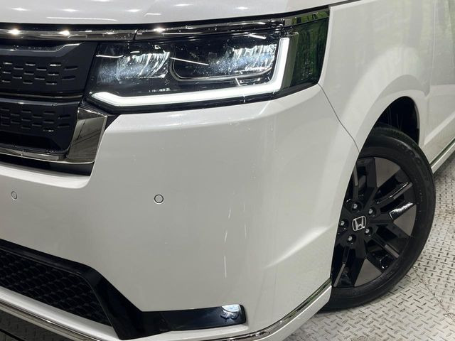 �yLED�w�b�h���C�g�z���V����ԑ��s�����ǍD�Ȏ��E���m�ۂ����S���ĉ^�]�ł��鍂�P�xLED�w�b�h���C�g�𑕔�!�_�����x�������A����d�͂��}�����Ă��܂��B