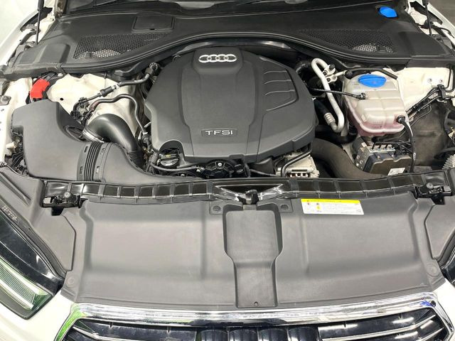 ●当店では、各メーカーの専用診断テスターを導入。国家資格を持つテクニカルスタッフも常駐しておりますので、万が一の際にも安心してご利用いただけます。