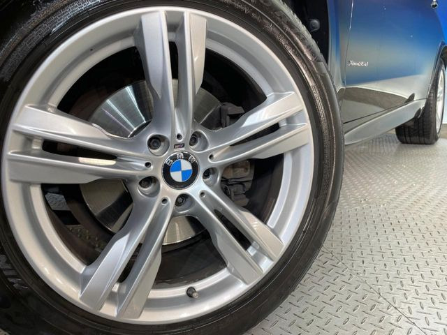 ●純正19インチアルミホイール:輸入車ならではの卓越した走りを支えるホイールと足回りです!日本車の走りに慣れている方にもぜひ体感して頂きたいほど、高いレベルでまとまっています!