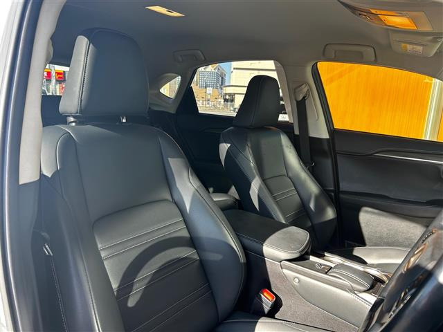 NX200t Iパッケージ 4WD