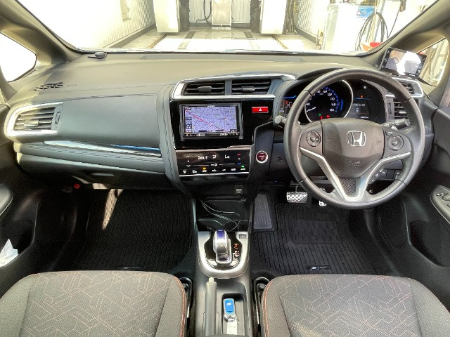 フィット1.5 ハイブリッド Sパッケージ